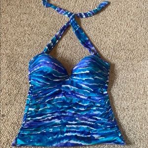 16DD MiracleSuit tankini top